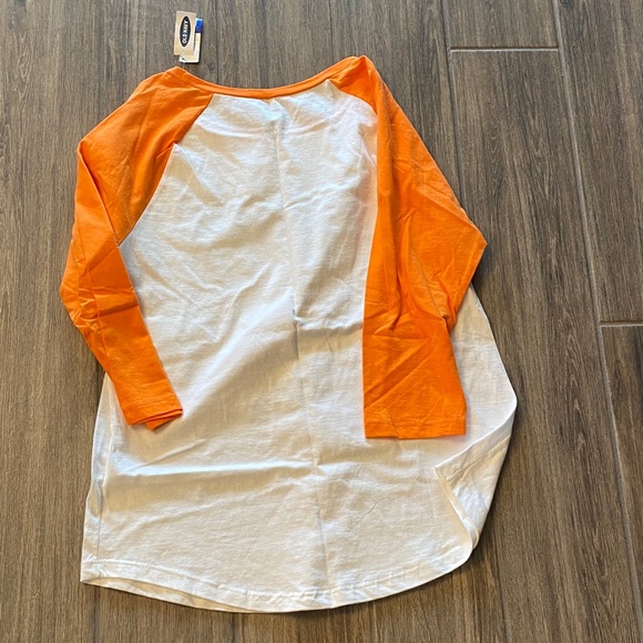 Old Navy University of Tennessee Orange and White Raglan Tee - Picture 6 of 6